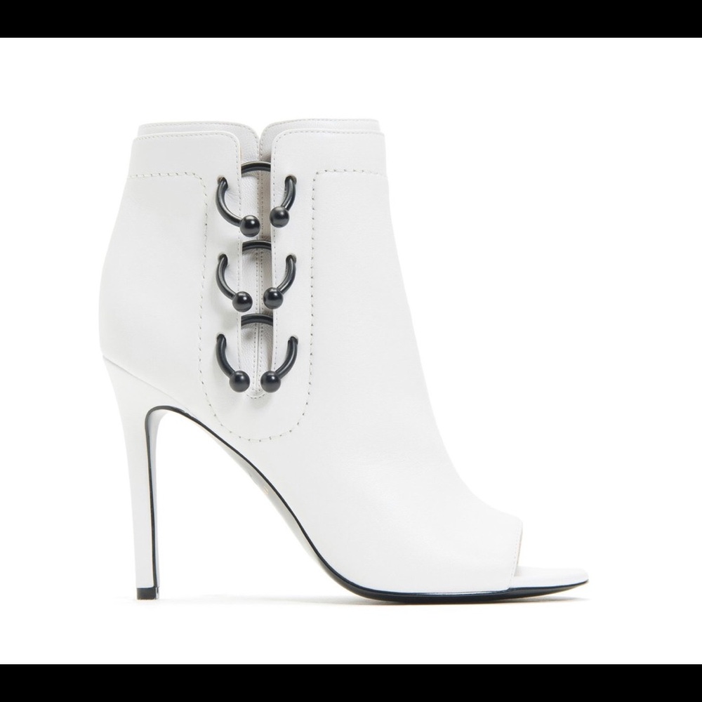 NIB-KATY PERRY UNITY TOO BOOTIES